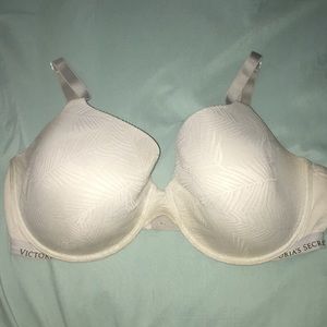 Victoria’s Secret 38DDD Bra